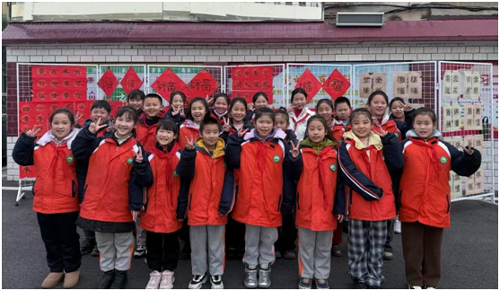 �����^(q��)���ۘ�С�W(xu��)������F(tu��n)�_չ�W(xu��)�ڕ���չ