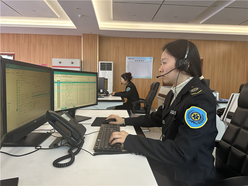 �S�ݳɹ������״�AED�������E