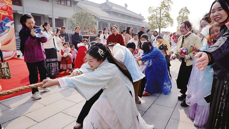 ��(gu��)�L(f��ng)Ȥζ�\(y��n)��(d��ng)��(hu��)���׵۹��ﾰ�^(q��)�e��