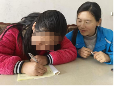 �S�h�߳��(zh��n)���ČWУ�����_չ�ͽ̻��