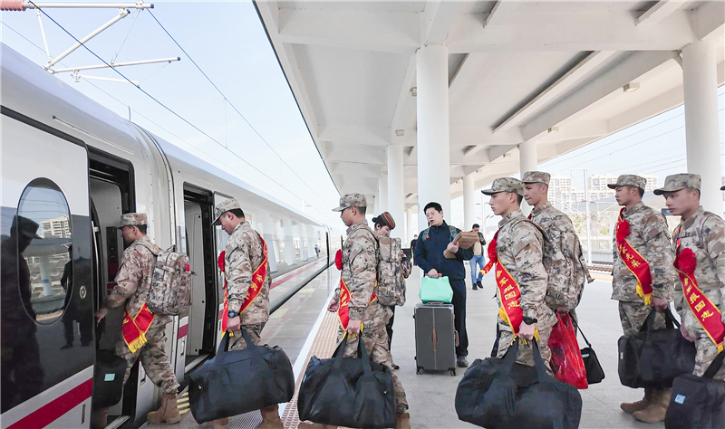 �S����2025�괺���±���ʽ���\(y��n)