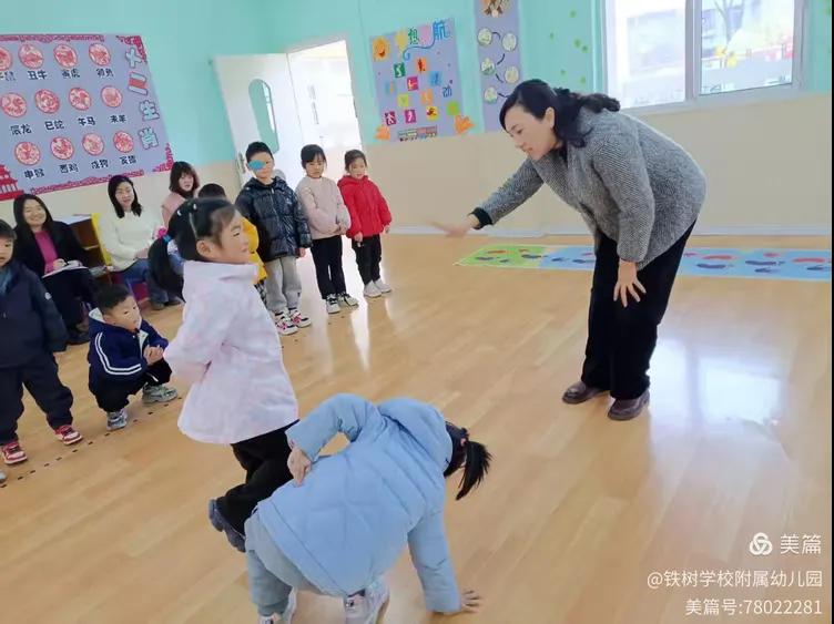 �F��W(xu��)У�����׃��@�_չ���_�n�^Ħչʾ���