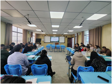 �f�����r(n��ng)�����ČW(xu��)У�e�k�����w��(sh��)�W(xu��)�̌W(xu��)��ӑ����