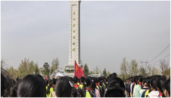 ��̶�(zh��n)�ڶ�С�W���������Ҽİ�˼  �tɫ���������У��DƬ����