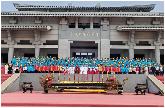 �����(zh��n)���ČW(xu��)У�M��ȫ�w�W(xu��)�����S���׵۹����_(k��i)չ�ЌW(xu��)���(d��ng)