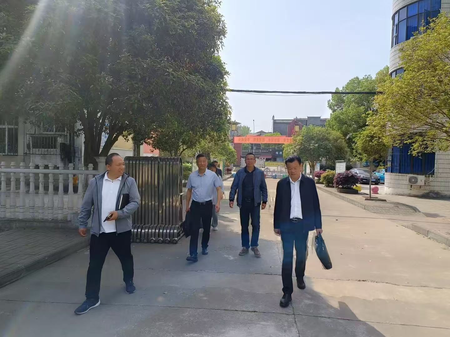 ��ɽ�(zh��n)�������؃����������������o(h��)��������