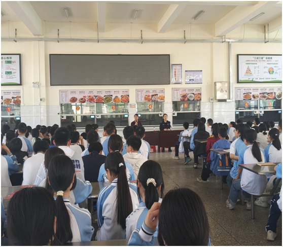 �S�h��ɽ���W(xu��)У�_չ�������֡������������p�_���������v���