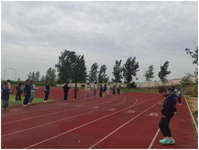 �f�����r(n��ng)�����ČW(xu��)У�e�д��n�g���K���