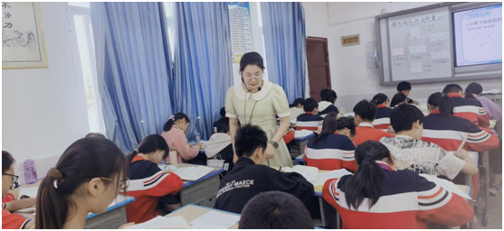 ����(y��u)���I(y��ng)�̭h(hu��n)���������^(q��)����С�W(xu��)�_չ����̎���ӑ�n