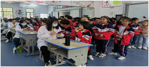 ����(y��u)���I(y��ng)�̭h(hu��n)�����ۿ��TС�W(xu��)�_չ�W(xu��)��ҕ�������z�y(c��)���(d��ng)