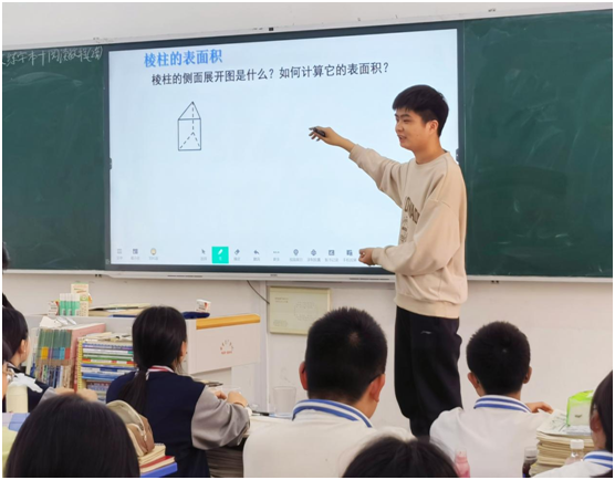 �S�hһ���_(k��i)չ�½̎��_(d��)��(bi��o)�n���(d��ng)