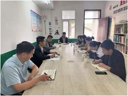 С���(zh��n)��һ�ЌW��(li��n)�w�酢���S�h���л�������e�O�ʂ�