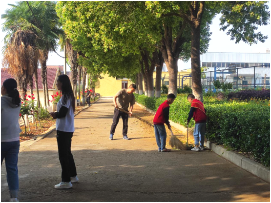 �f�����r(n��ng)��(ch��ng)����С�W(xu��)���ڄ�(d��ng)�����ճ��� ������������У�@