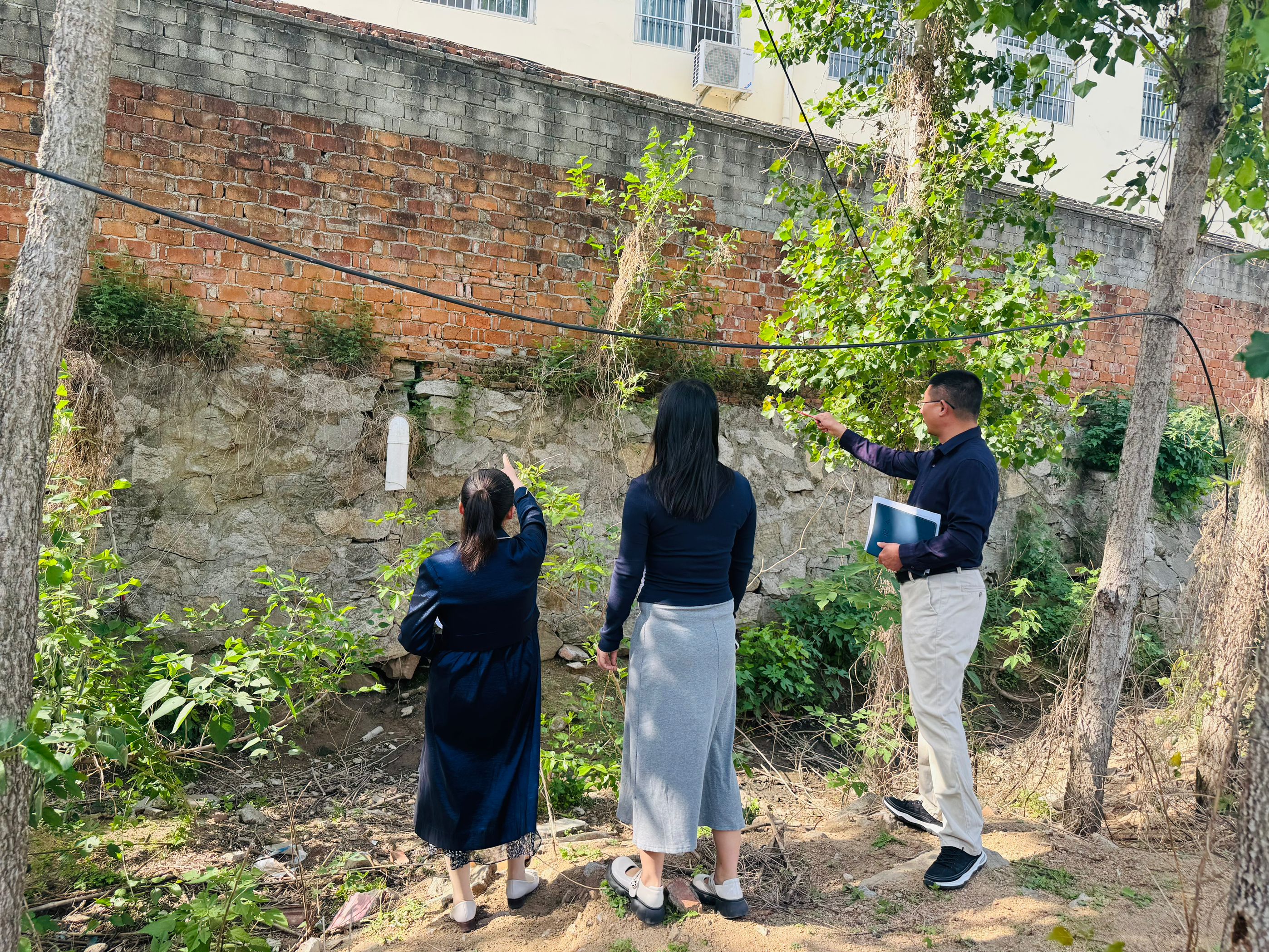 �ݵ��(zh��n)�����׃��@�_չ����һ����ǰУ�@��ȫ�[�����Ų���(d��ng)