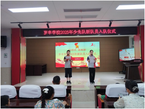 ����(y��u)���I(y��ng)�̭h(hu��n)���������^(q��)�q�S�W(xu��)У�e�������(du��)���(du��)�xʽ