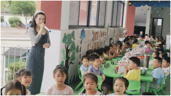 �����(zh��n)�����׃��@�_(k��i)չ���c��һ��ӭ���硱���}ʳ�����(d��ng)