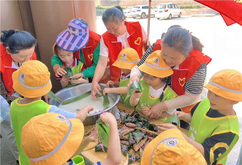 ���Y��֮�� �����S�С��S�ݣ�������(d��ng)���˶�� �����Ļ�����֮�s