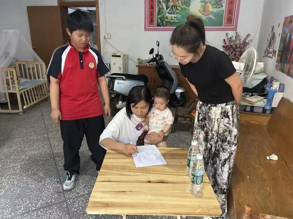 С���(zh��n)����С�W�_չ��У�������L���