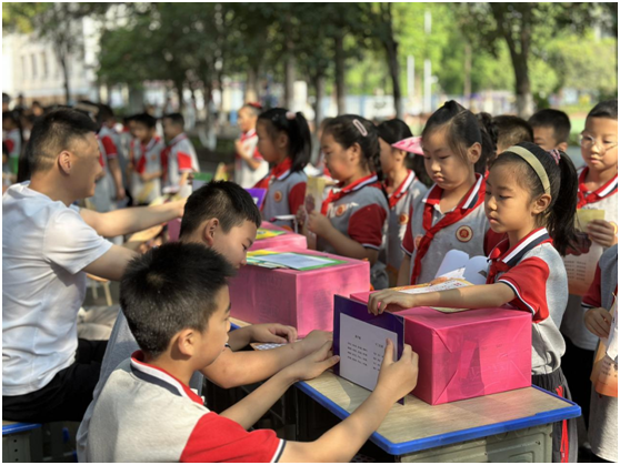 ����(y��u)���I�̭h(hu��n)���������^(q��)���С�W�_չ�o���P�yԇ  �������꼉�W�����B(y��ng)����