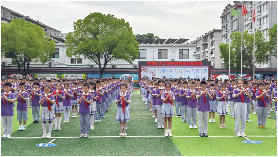 �����^(q��)ˇ�g(sh��)��ɫ��(li��n)�w�e������(l��)���չ��