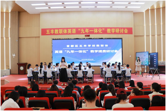 �����^(q��)���S�WУ���w�e�k������һ�w�����̌W���|��ӑ���Y��