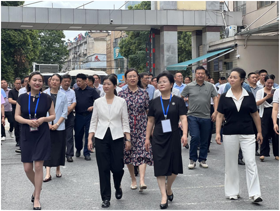 ����(y��u)���I�̭h(hu��n)�����S���н�(li��n)�w�����F(xi��n)�����^Ħ����������^(q��)���С�W(xu��)��(li��n)�w�e��