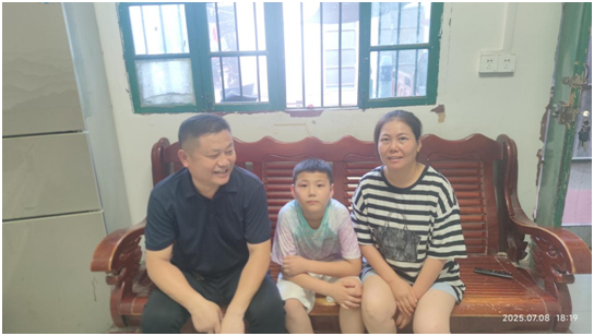 ����(y��u)���I(y��ng)�̭h(hu��n)���������^(q��)���ӵ�һС�W(xu��)�_(k��i)չ���ڷ���ˮ��(sh��)�ؼ��L���(d��ng)