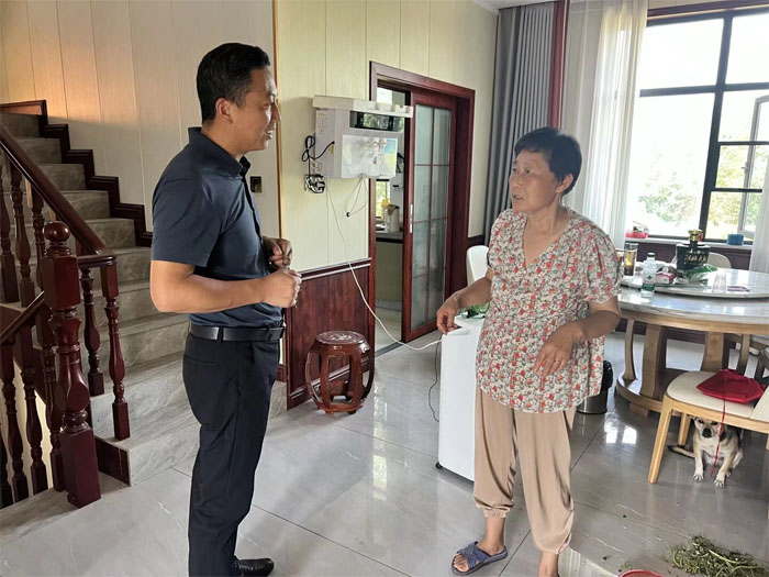 ����(y��u)���I(y��ng)�̭h(hu��n)���������^(q��)���ӵ�һС�W(xu��)����У�^(q��)�_(k��i)չ���ڷ���ˮ���L���(d��ng)