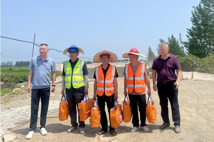 ��(zh��n)�ߜ����������ů������������·���Є�(d��ng)�¾�һ�����o(h��)��