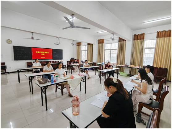 �S���_(k��i)չĸ���o(h��)�팣�(xi��ng)����