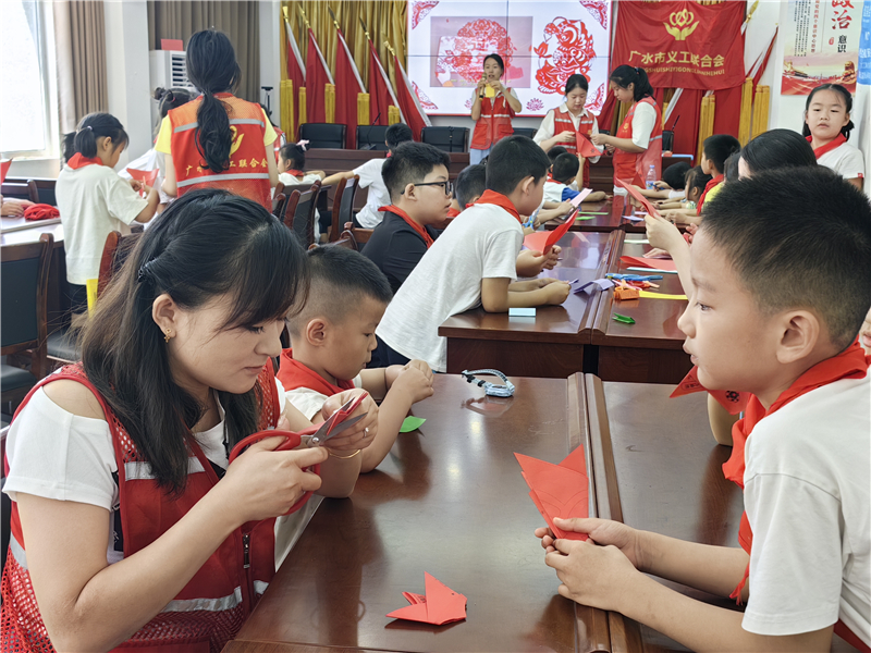 ���Y��֮�� �����S�С������ӂ����r���������`���ĵ��������