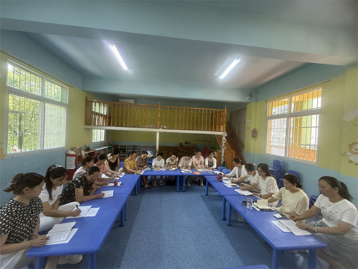 ����(y��u)���I�̭h(hu��n)�������ۘ�С�W�׃��@�_չ���ڽ̎���Ӗ