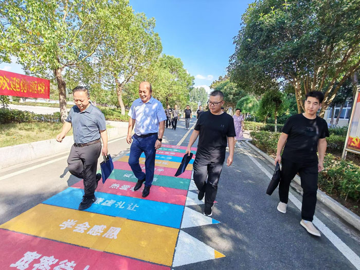 �½��(zh��n)������У�@��ȫ����  �_��ƽ��(w��n)�����_�W(xu��)