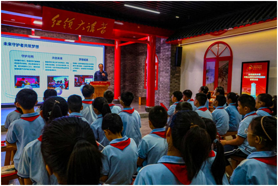 ����(y��u)���I�̭h(hu��n)���������^(q��)�|�PС�W�_չ���ӛ�vʷ ͯ�����h���ۇ����x�������