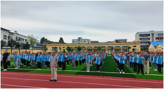 �S�h�ݵ��(zh��n)����С�W(xu��)�e���＾�_�W(xu��)��Y