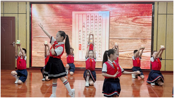 ����(y��u)���I�̭h(hu��n)���������^(q��)�ۿ��TС�W(xu��)�cף��41���̎���(ji��)���