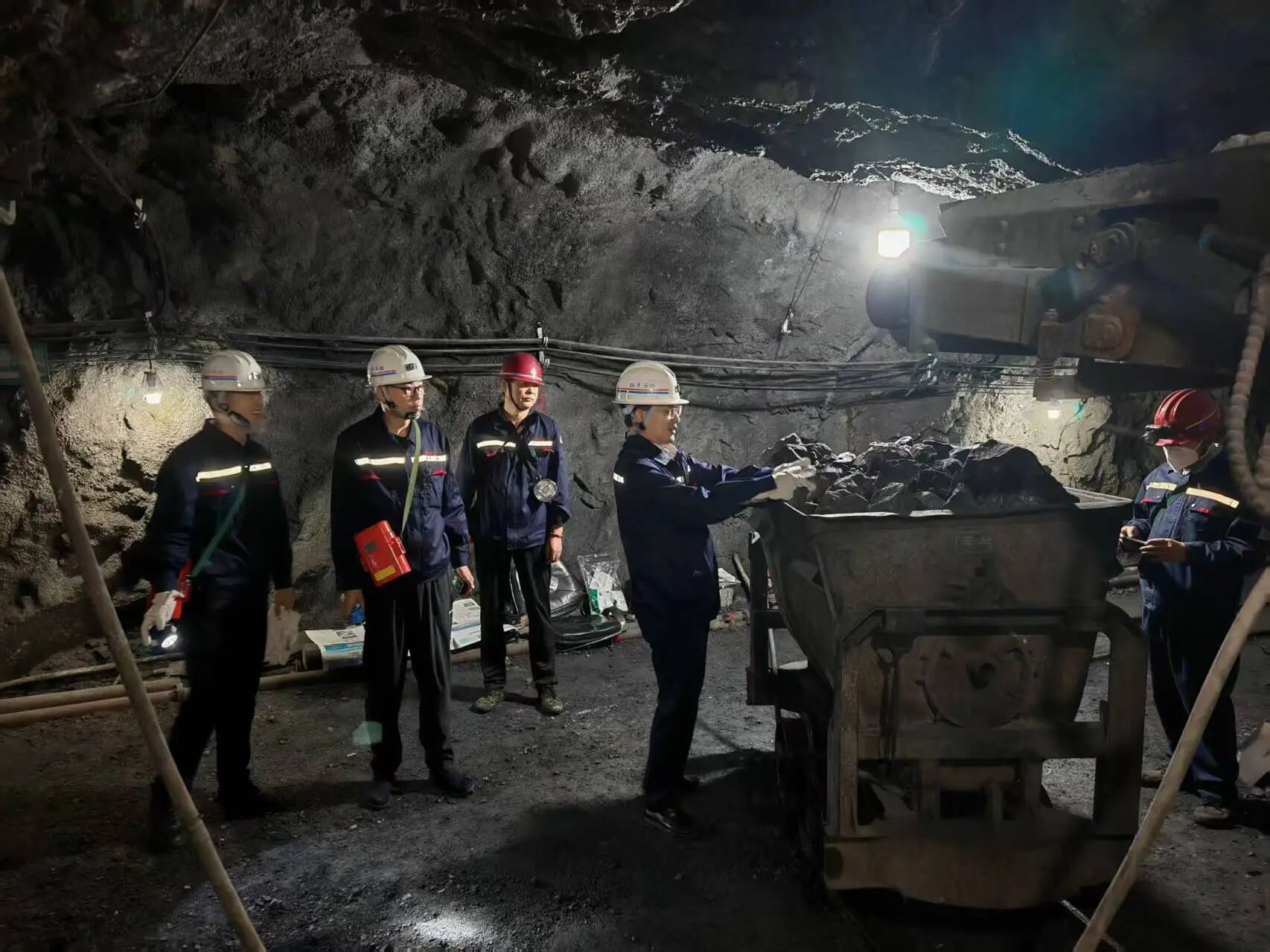 �S���С����չ���(ji��n)���Ƅ�����ģʽ����ǰ�A(y��)���D(zhu��n)��