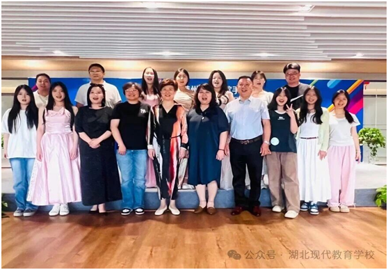 �����F(xi��n)�������W(xu��)У�W(xu��)����2025�S���С��Ӿ�犳ǡ���ҫ�y�Ӻ���������ִ�ِ����(chu��ng)�ѿ�