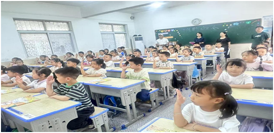 ����(y��u)���I�̭h(hu��n)���������^(q��)�F��W(xu��)У�_չһ�꼉�W(xu��)������(x��)�T�B(y��ng)�ɽ������