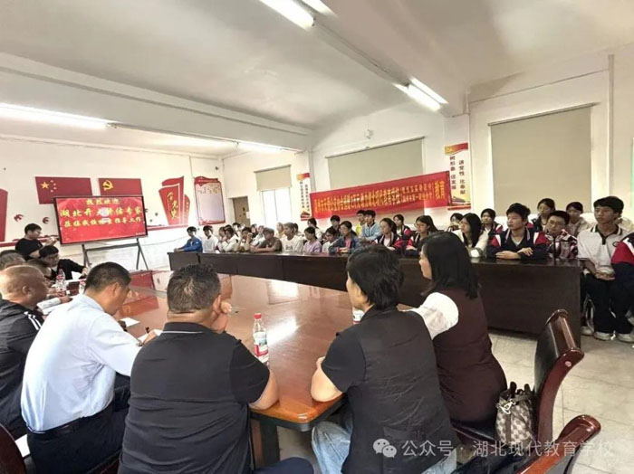 ������۹���f(xi��)��(hu��)�������F(xi��n)�������W(xu��)У�W(xu��)������ǰ��