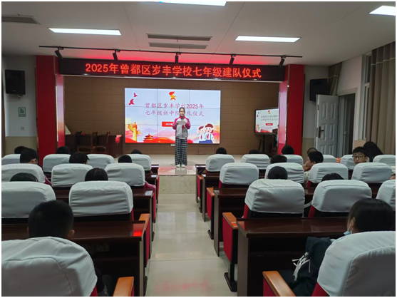 ����(y��u)���I�̭h(hu��n)���������^(q��)�q�S�WУ2025�����꼉��ꠃxʽ