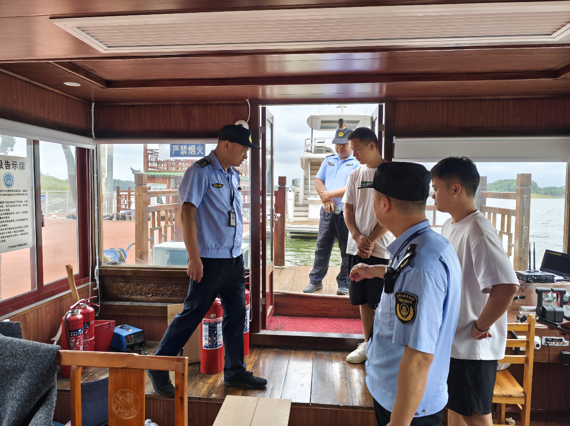 �S���н�ͨ�\ݔ�C�ψ�(zh��)��֧ꠣ� (li��n)���o(h��)��"�p��(ji��)"ˮ·��ȫ ȫ������Ⱥ��ƽ������