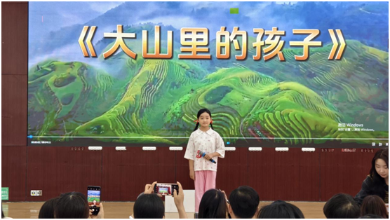 ���ۘ�С�W(xu��)��ʡ���ߌý�(j��ng)���b�x����ِ��ϲ�@�ѿ�(j��)