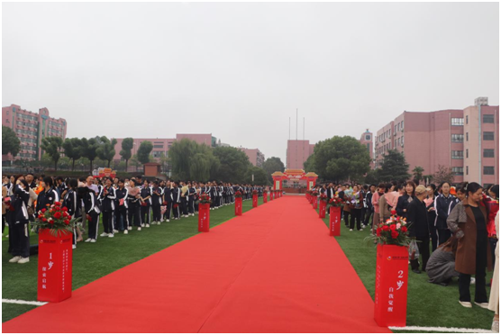 ����һ���e��2026�ø������˶Y�xʽ