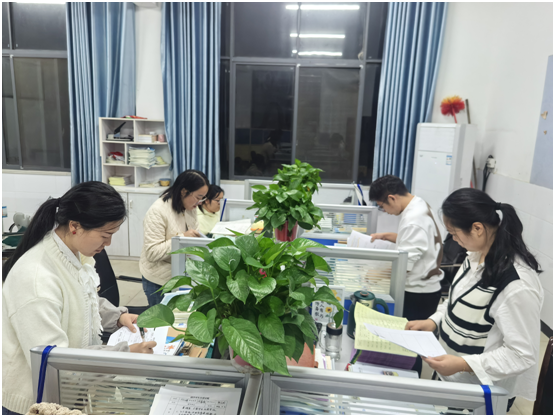 �ݵ��(zh��n)����С�W(xu��)�_(k��i)չ�̌W(xu��)��Ҏ(gu��)�z��