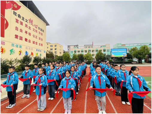 �S�h�����(zh��n)С�W(xu��)�_չ���(du��)�շ������(du��)�xʽ���(d��ng)