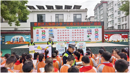 ����(y��u)���I�̭h(hu��n)�����S�ݽ������M(j��n)���ۘ�С�W(xu��)�_չ��ͨ��ȫ���v���(d��ng)