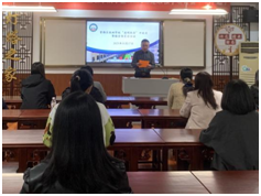 ����(y��u)���I�̭h(hu��n)���������^(q��)�F��W(xu��)У�e�k��͸���N����ʳ���_���� ��У�y�����o�W(xu��)������ⰲȫ��