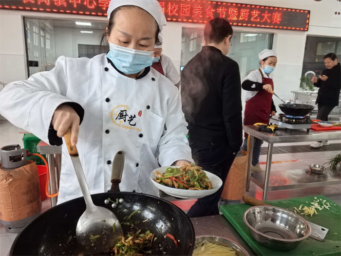 �L(zh��ng)���(zh��n)����С�W(xu��)ʳ�Î����ڏNˇ��ِ�Иs�@���(xi��ng)��(ji��ng)�(xi��ng)