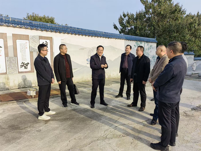 ��嵽�����(zh��n)���ČW(xu��)У�{(di��o)�У��DƬ����